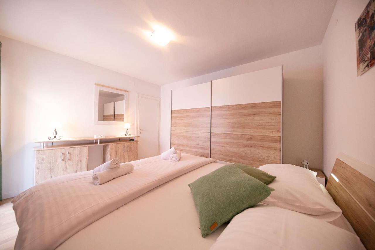 Ferienwohnung Apartman 2 Relax Zadar Exterior foto